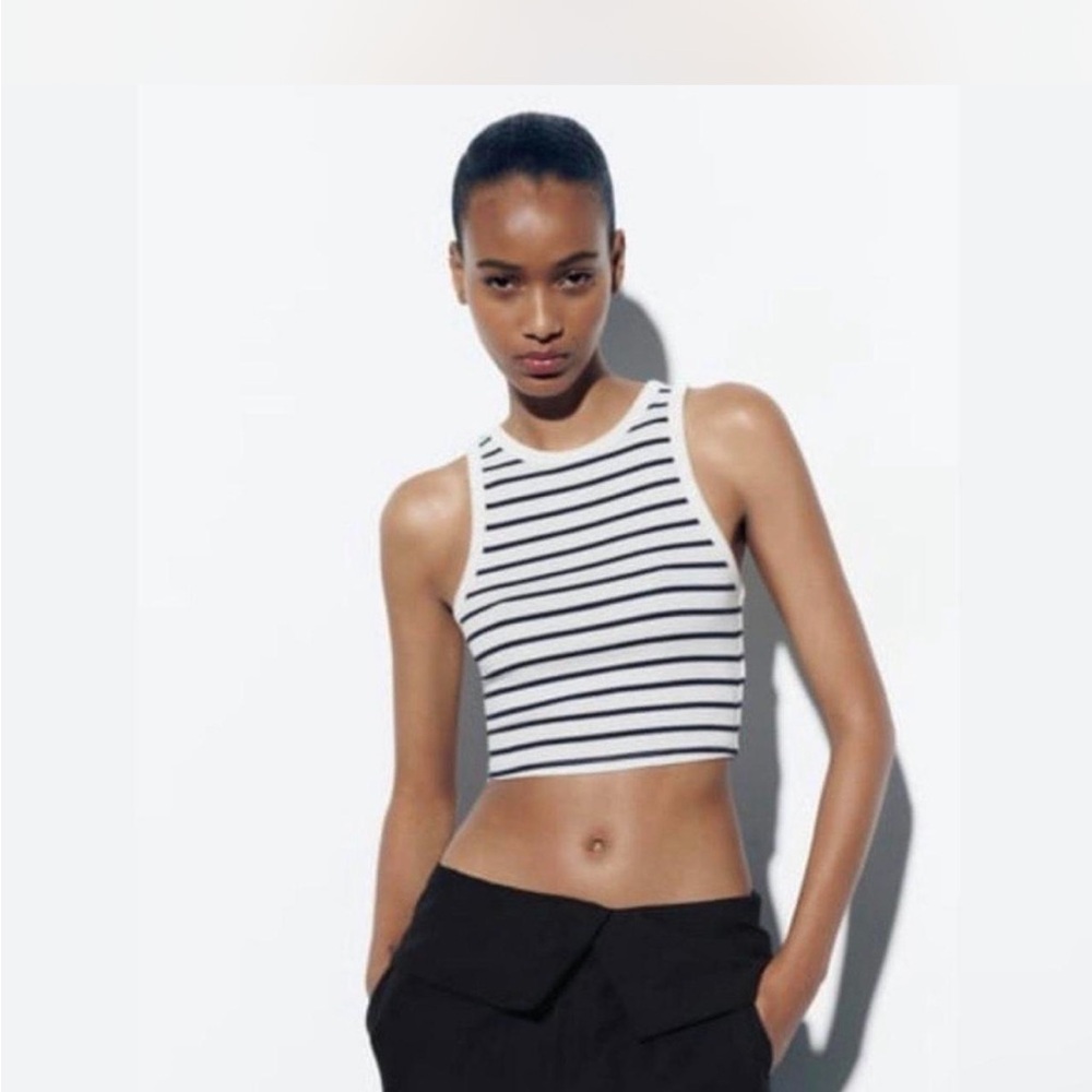 Zara Women’s Crop Striped Top